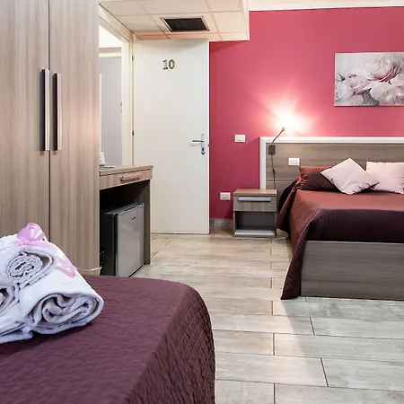 Orchidea House Fiumicino Two-3